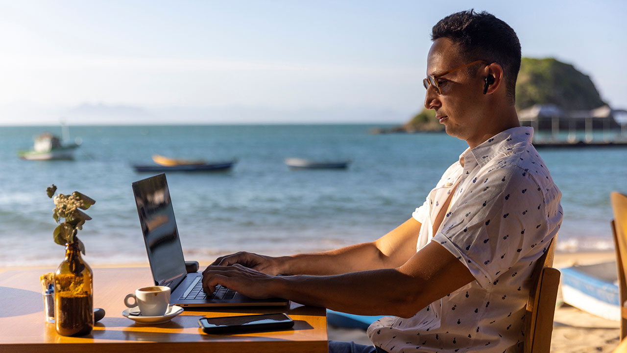 The Rise of Digital Nomadism in the Travel Landscape